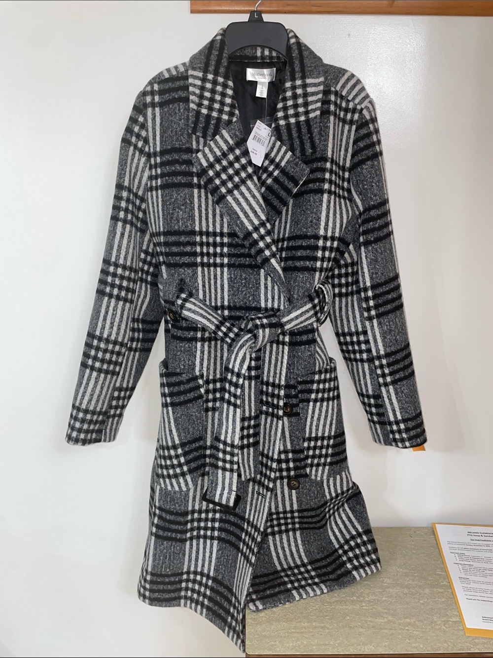 NWT Motherhood Women’s Plaid Belted Wool-Blend Coat - Black & White